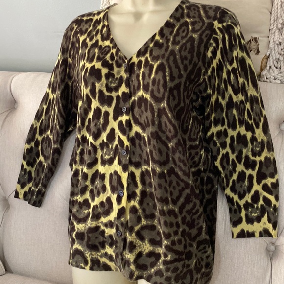 NEIMAN MARCUS CASHMERE COLLECTION Button down sweater jacket 3/4 sleeves size XL - Picture 4 of 16